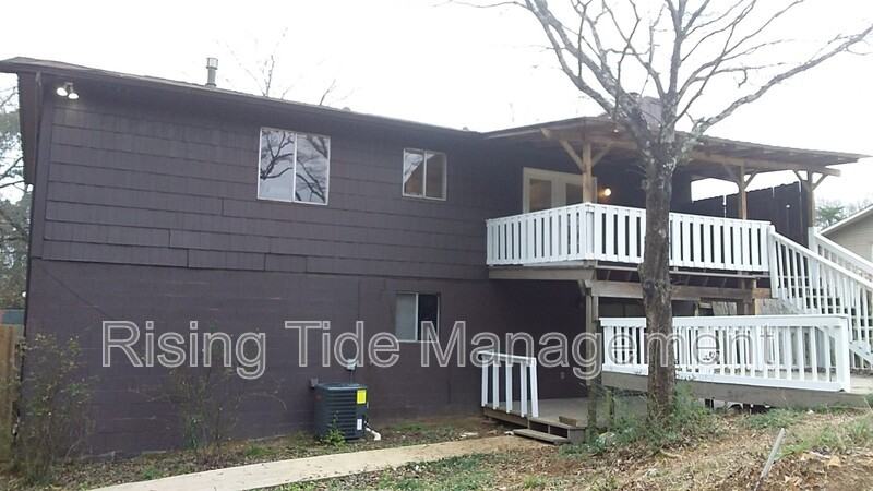 313 13th St - Photo 2 of 28