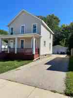 featured image of 58 W Scott St