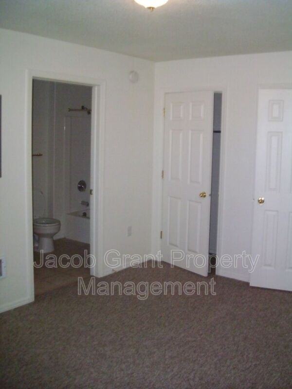 1378 Curlew Dr #262 - Photo 3 of 11