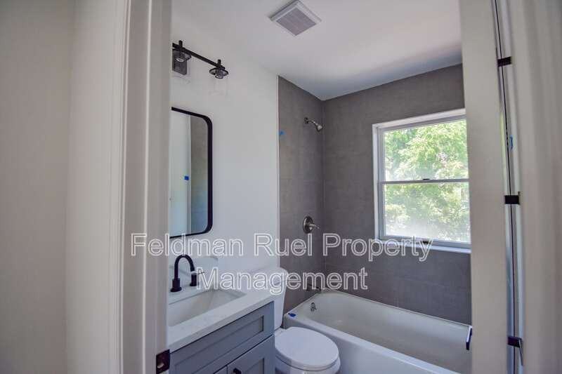 5305 Dana Pl Nw #7 - Photo 7 of 9