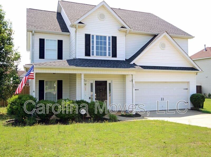 689 Flintrock Dr - Photo 2 of 29