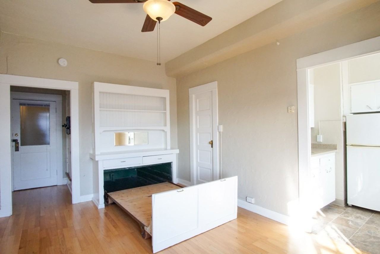 715 Sw King Ave #32 - Photo 2 of 10