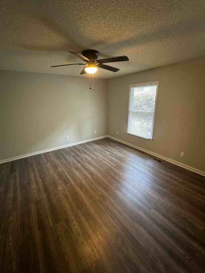 2816 Coosa Circle Northwest - Photo 3 of 11