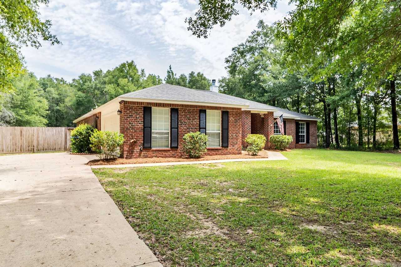 1115 Blackberry Cir - Photo 2 of 43