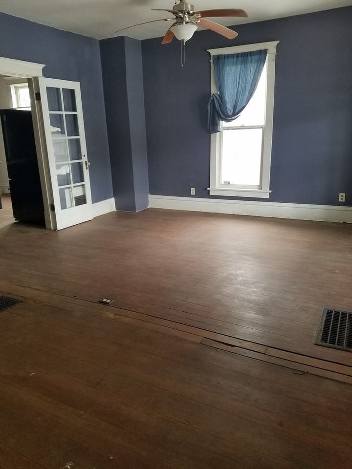 209-211 - Photo 3 of 12