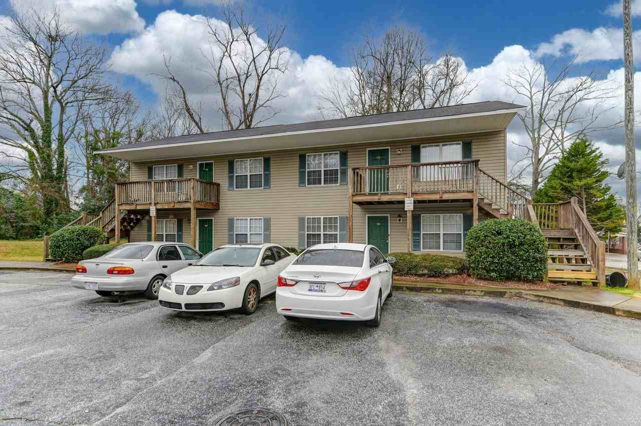 124 Hazelwood Ct - Photo 3 of 4