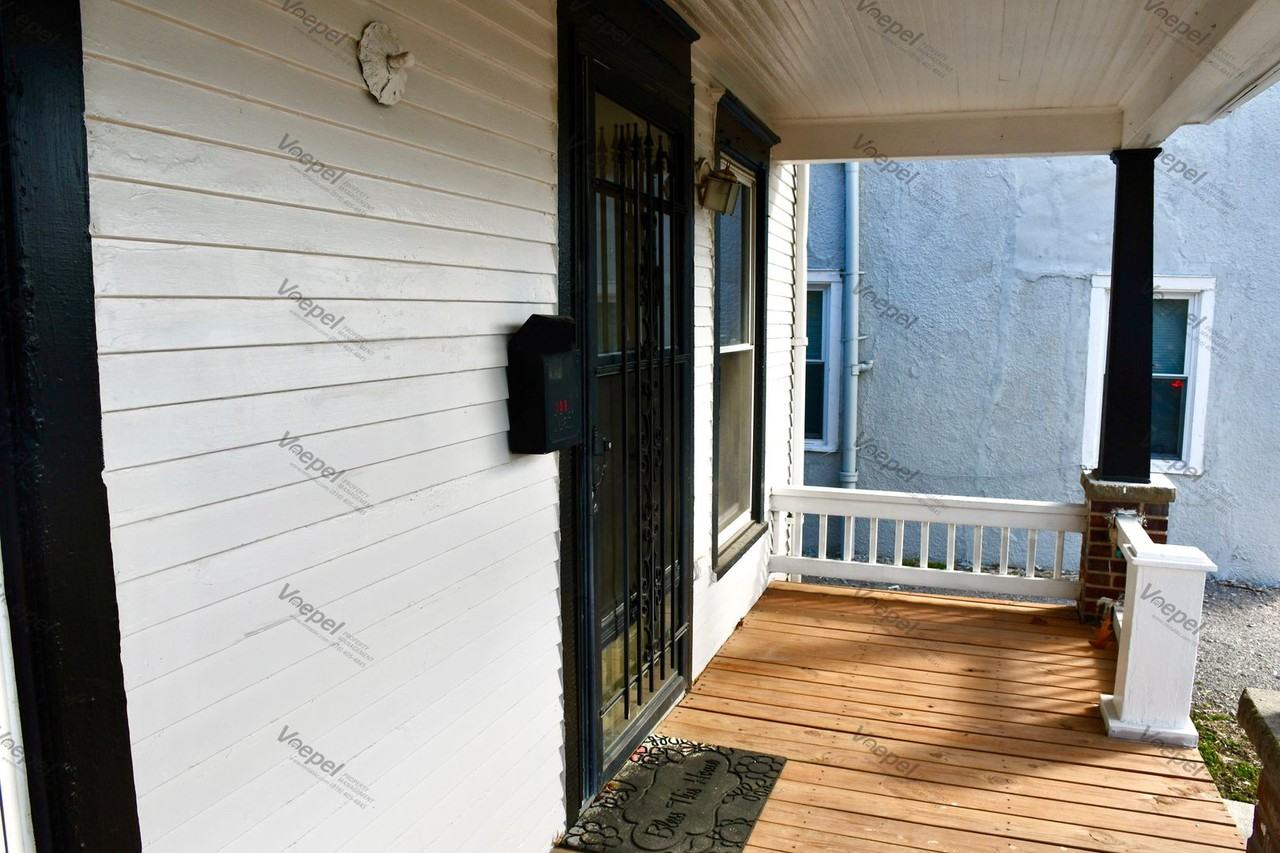 109 N Denver Ave - Photo 3 of 13
