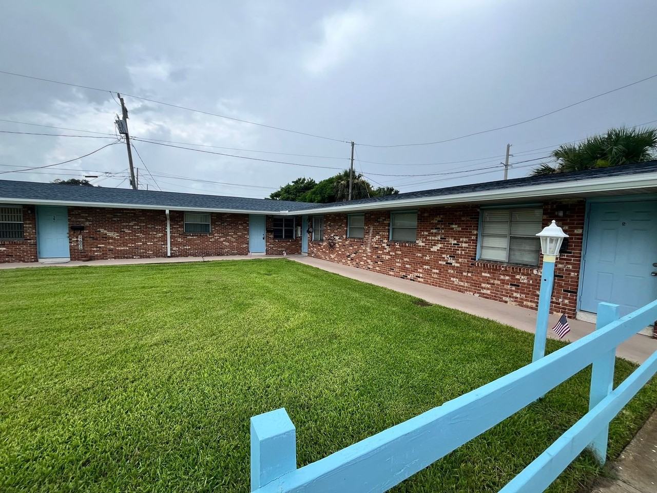 595 Cinnamon Dr - Photo 2 of 16