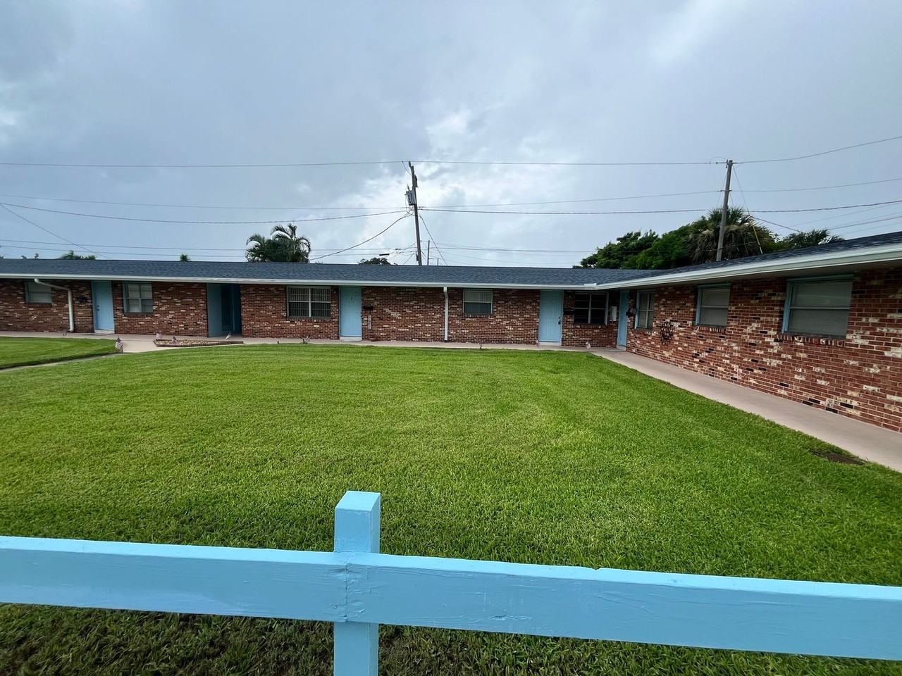 595 Cinnamon Dr - Photo 3 of 16