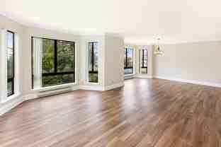 925, 919 - Photo 1 of 1