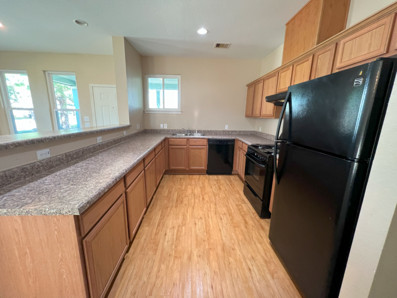 5030 Marietta Ln - Photo 7 of 22