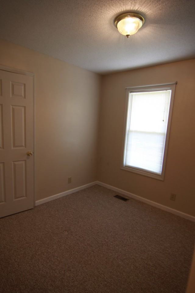 2424 Sphinx Ct - Photo 7 of 21