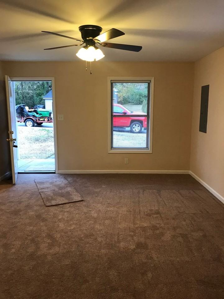 750 Robb Ave - Photo 3 of 25