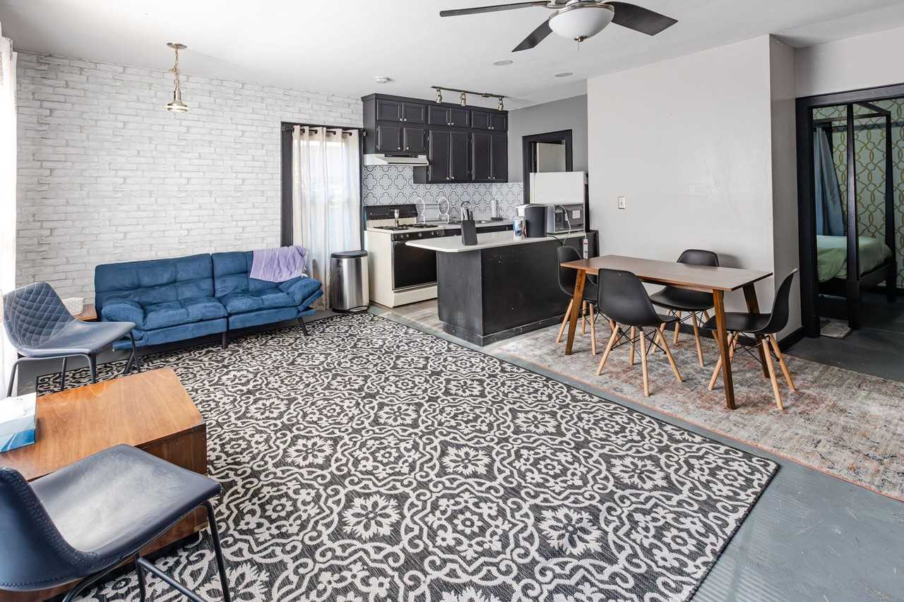 1229 1/2 S Owasso Ave - Photo 2 of 19