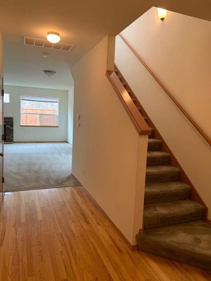 19388 114th Pl Se - Photo 5 of 29