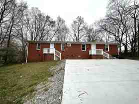 Locust Dr - 894 / 896 - Photo 1 of 1
