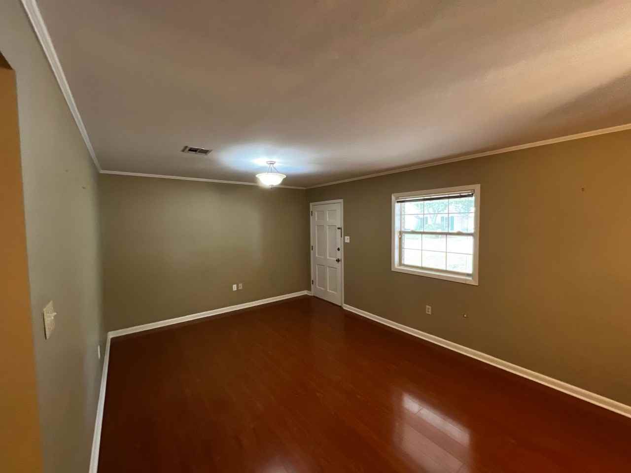 106 Claymore Dr - Photo 5 of 15
