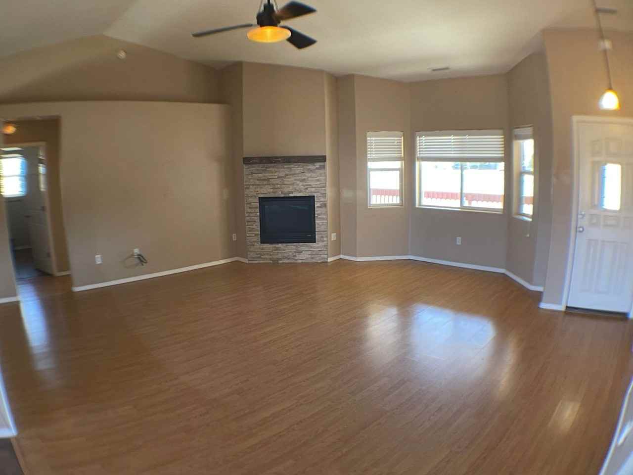 9450 N Bryant Rd - Photo 4 of 27