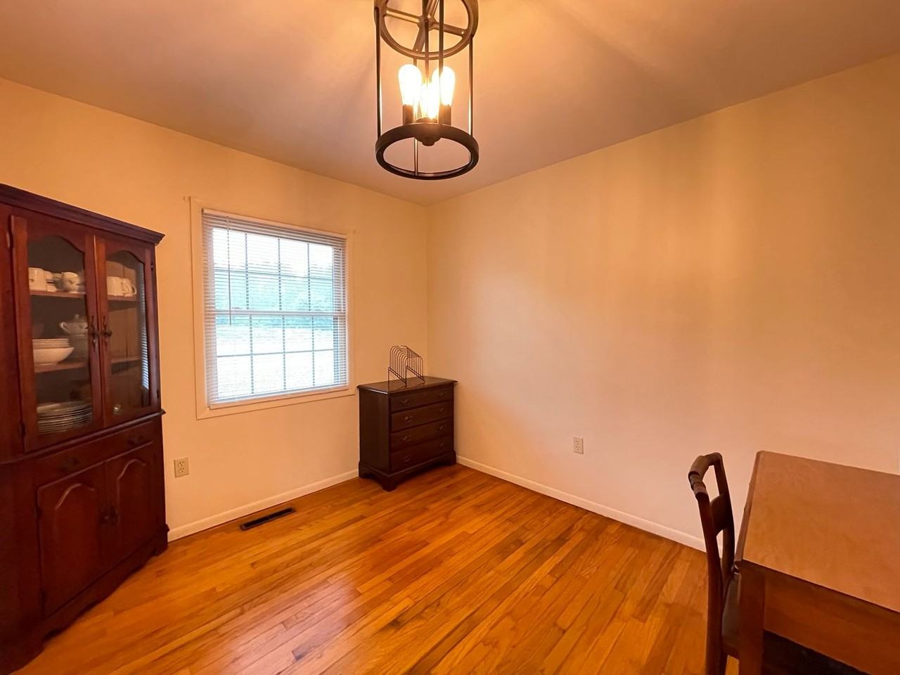 26950 Highway Fifty Eight - Photo 7 of 21