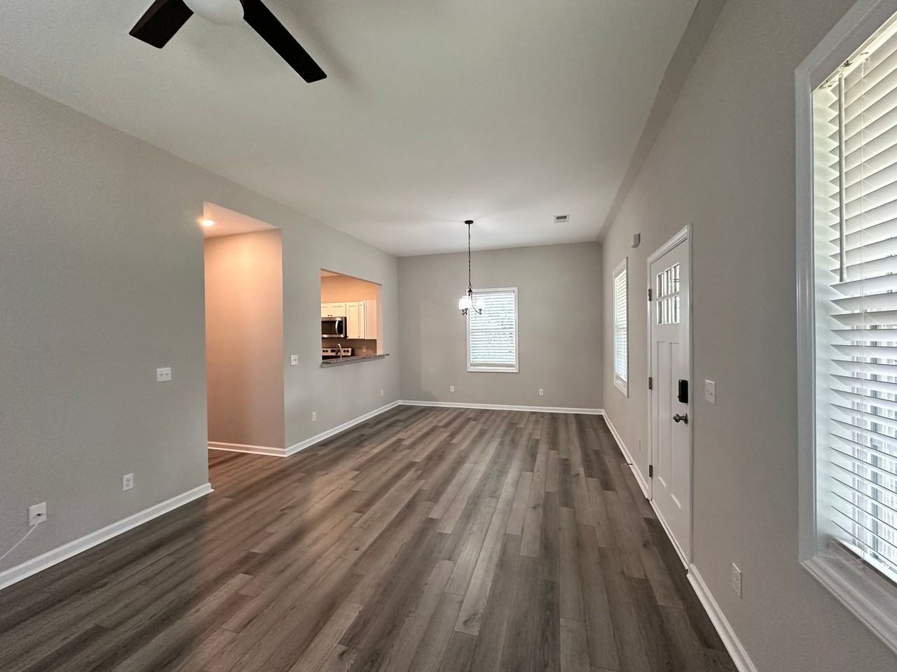 241 Bynum Street - Photo 5 of 30