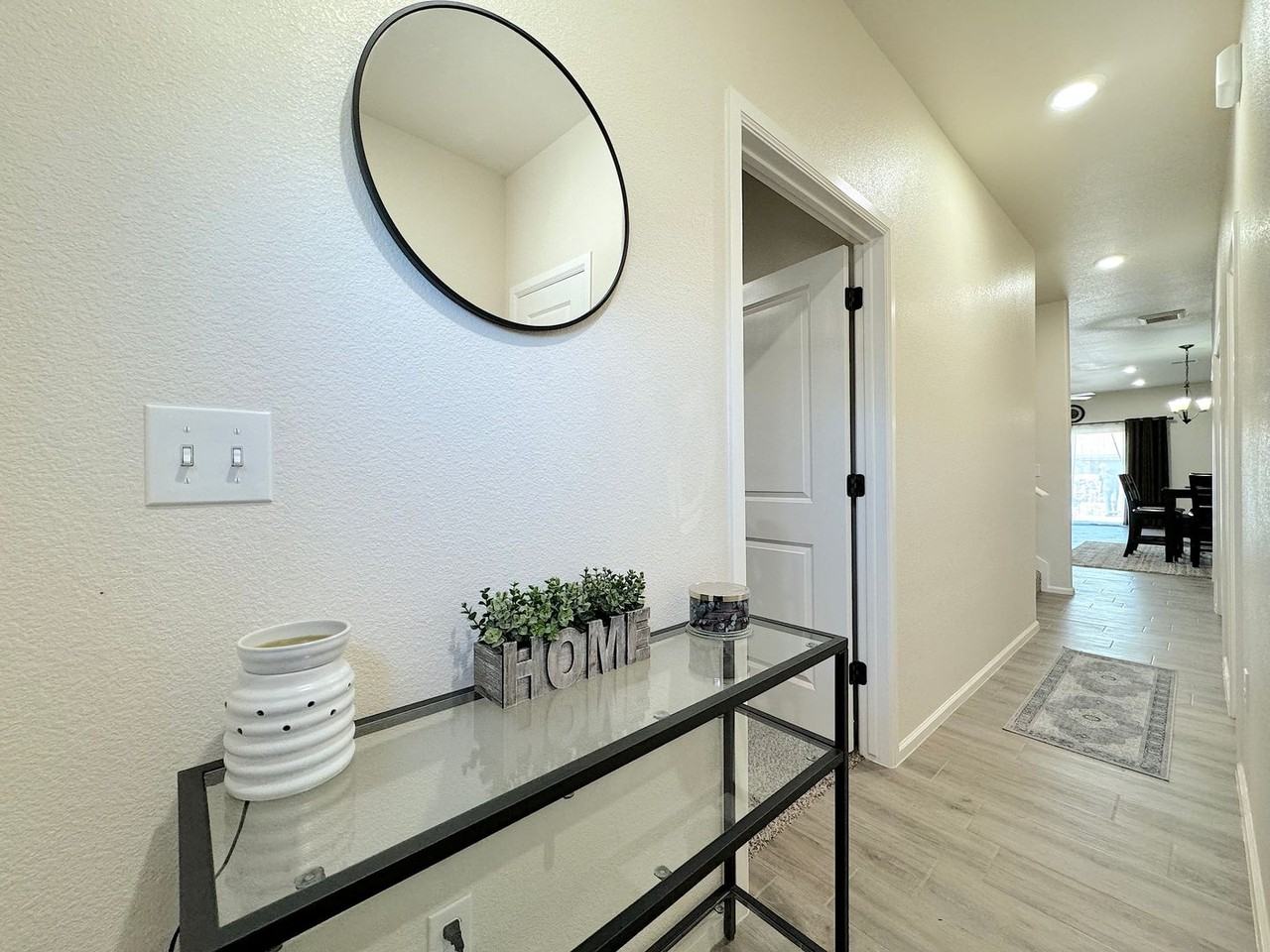 8137 Cooley Ave #B - Photo 3 of 28