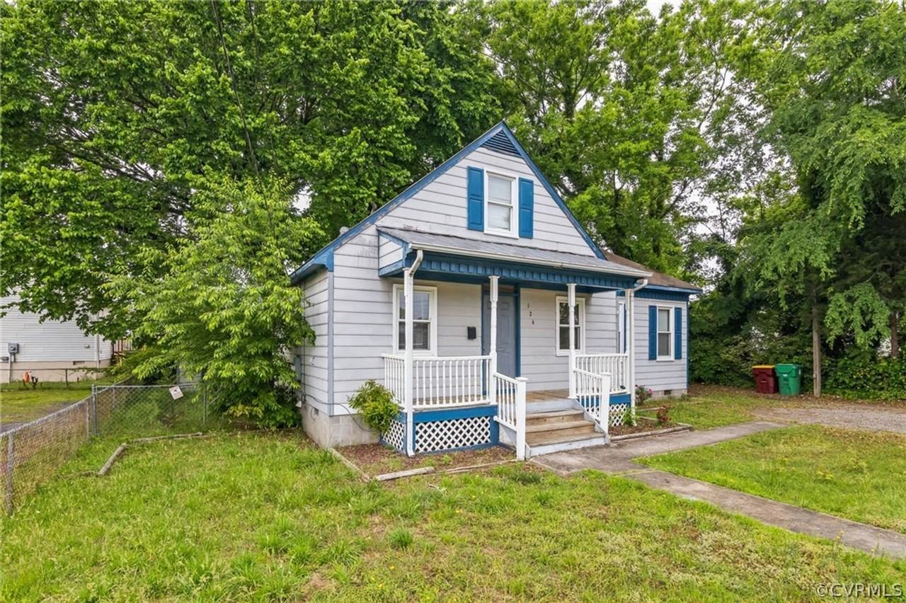 124 Henrico St - Photo 3 of 19