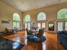 featured image of 4925 Lincoln Ave