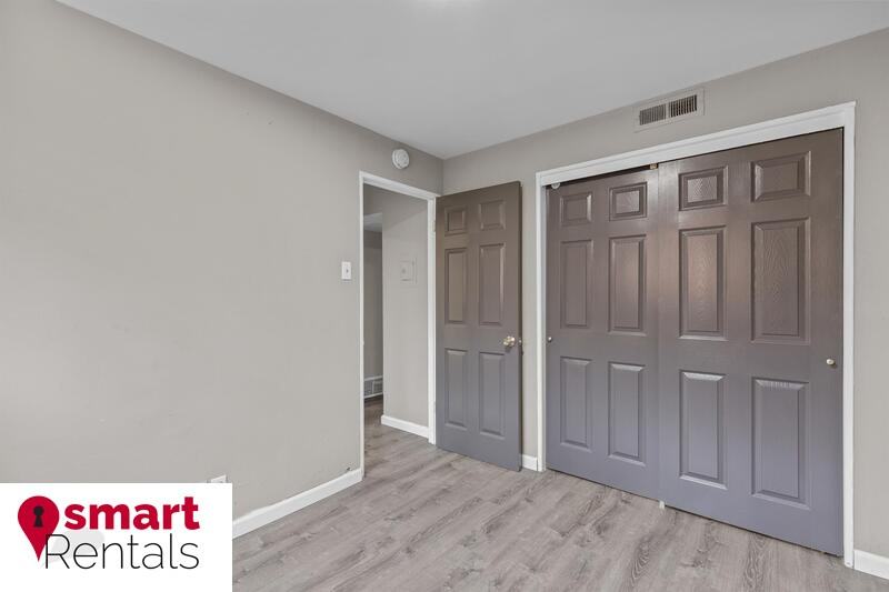 475 S Holmes - Photo 2 of 9