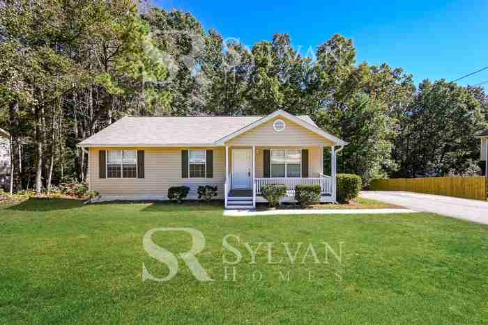 3652 Reynolds Rd - Photo 2 of 16