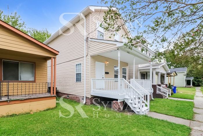 1026 Galt St - Photo 3 of 16