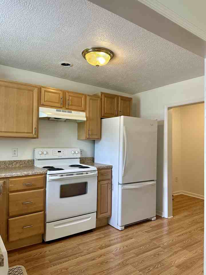 808 Hibner Ave #NA - Photo 3 of 27