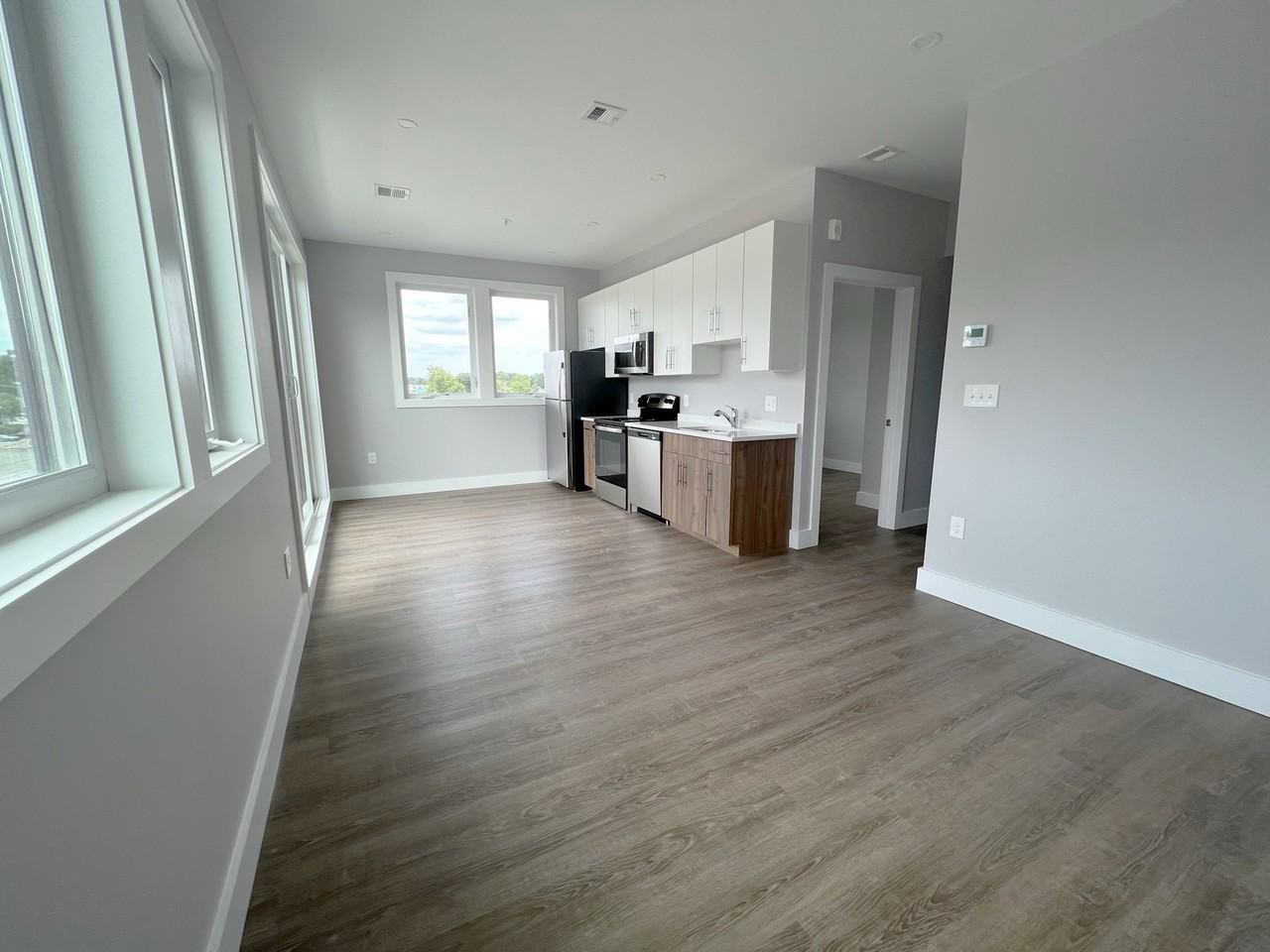 80 Bridge St #305 - Photo 7 of 18