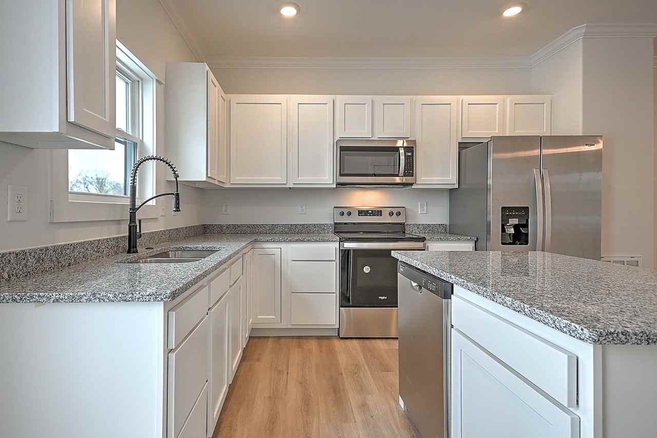 Alders Grv #42 - Photo 6 of 29