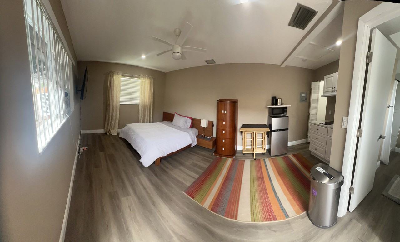 880 Nw 72nd Ter #2 - Photo 3 of 7