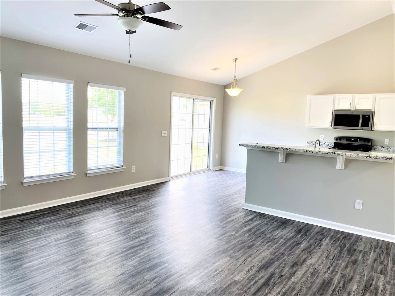 17 Cottingham Way #NA - Photo 7 of 30