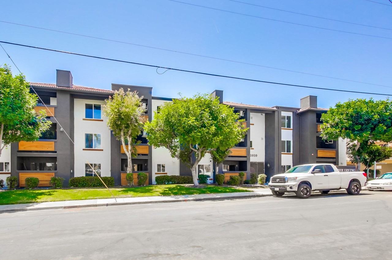 The Irving - Photo 7 of 44