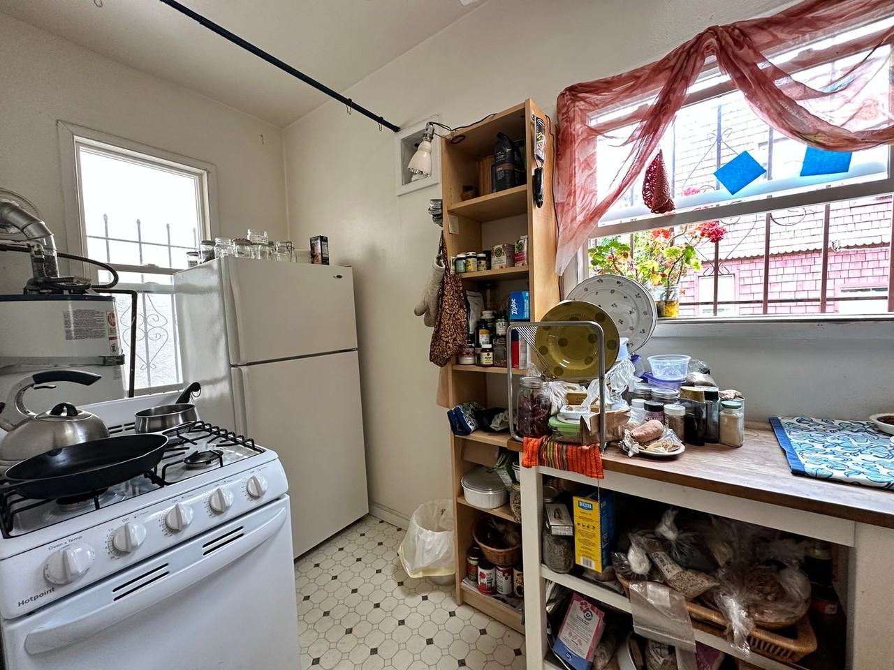 2930A - Photo 3 of 10