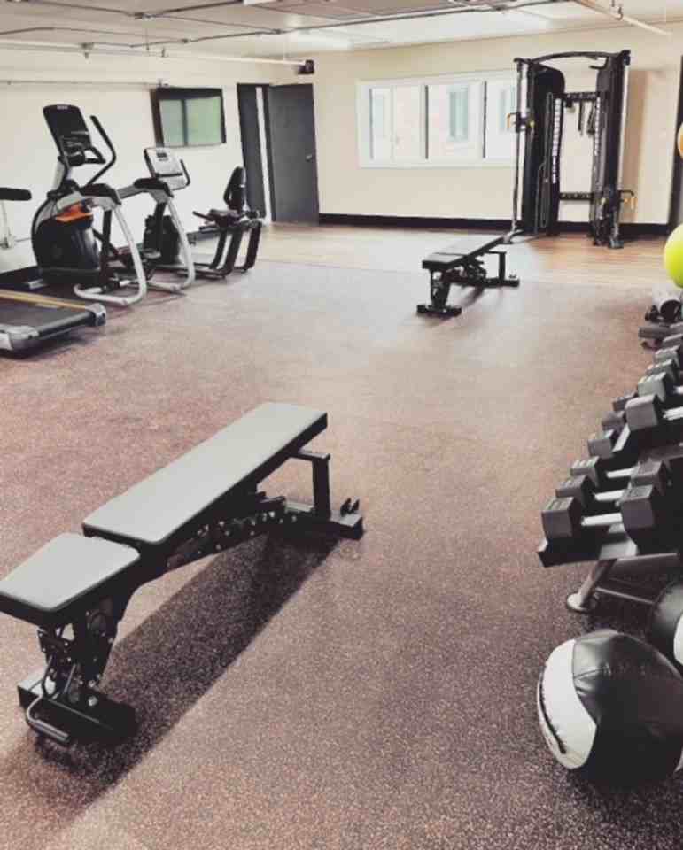 bantr Chilton - Photo 2 of 11