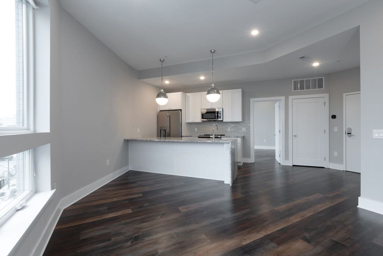 The Cornerstone (1555 Ridge Ave) - Photo 5 of 18
