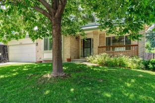 7247 S Acoma St - Photo 1 of 1