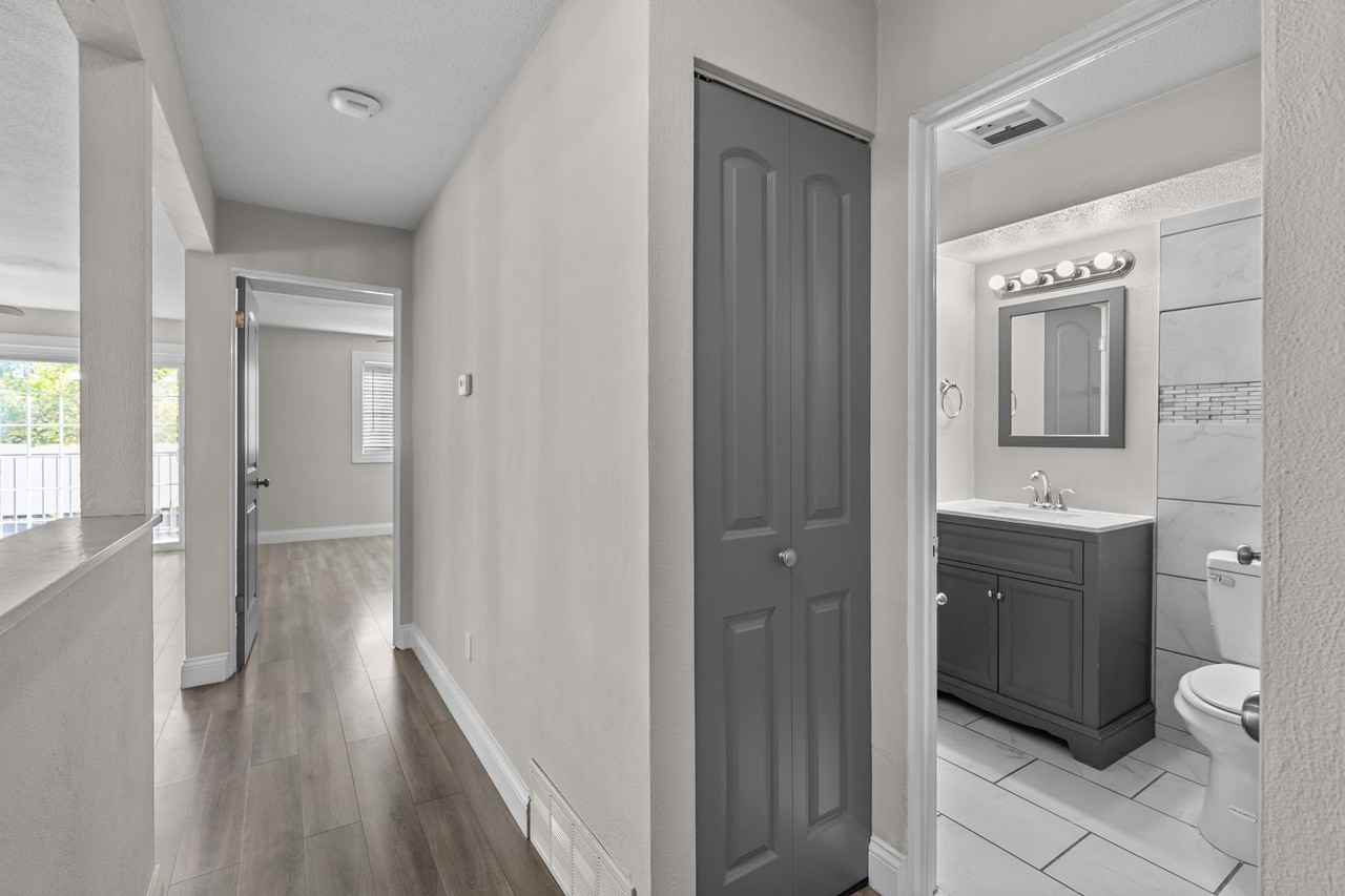 8717 Watson Rd - Photo 5 of 15