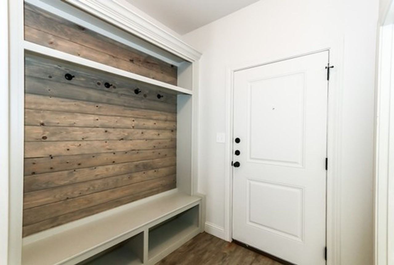 MM 2502 111th Street - Photo 3 of 13