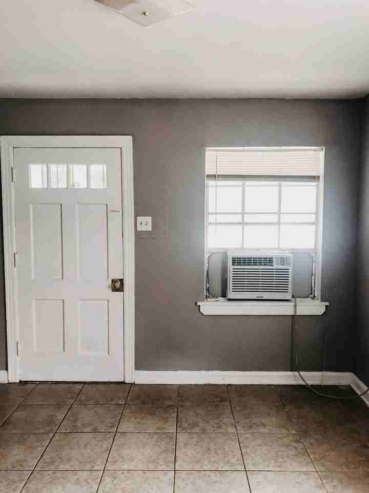 4268 Carter Rd - Photo 4 of 7