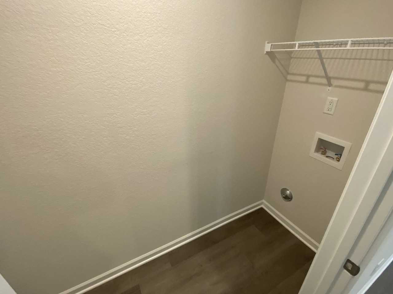 2091 Wiggins Village Dr - Photo 4 of 13
