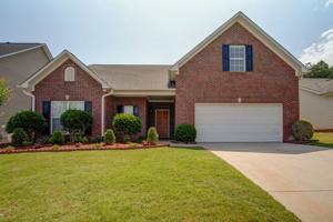 featured image of 704 Center Rd