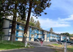 featured image of 515 E Hawthorne Rd