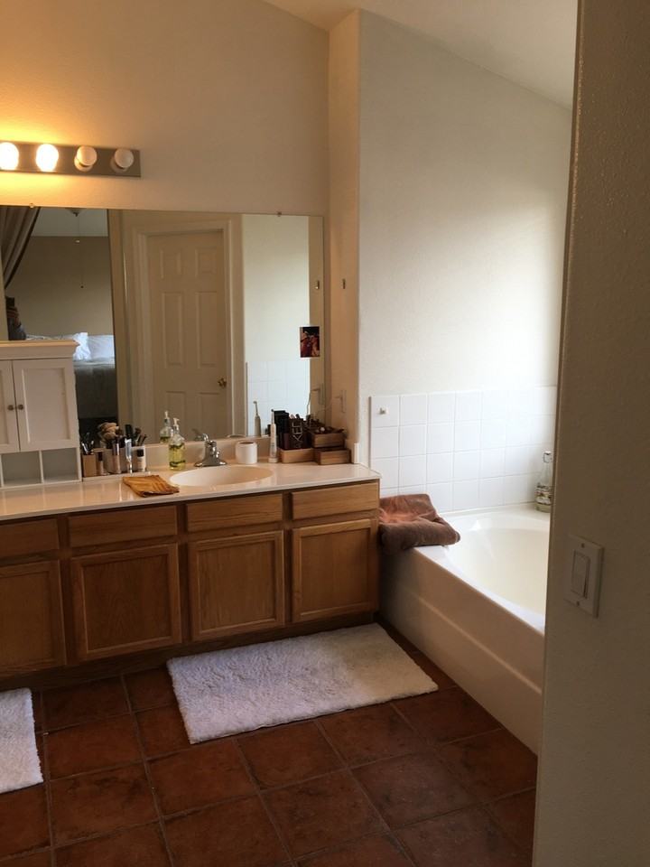 2141 Soldier Pass Ct - Photo 7 of 11