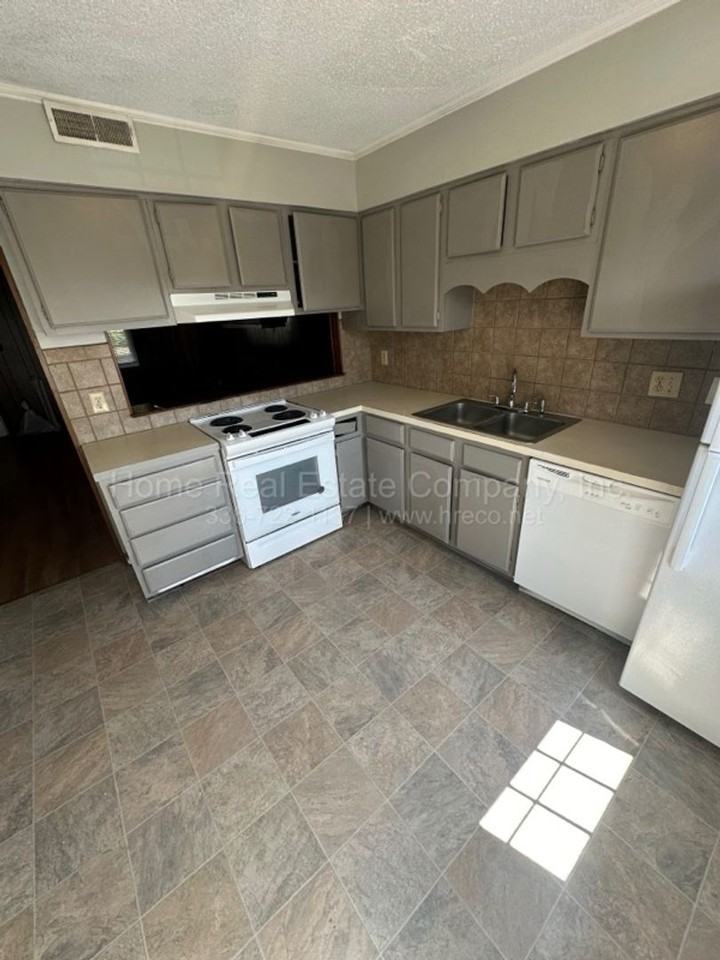 406 Spaugh St #D - Photo 2 of 7