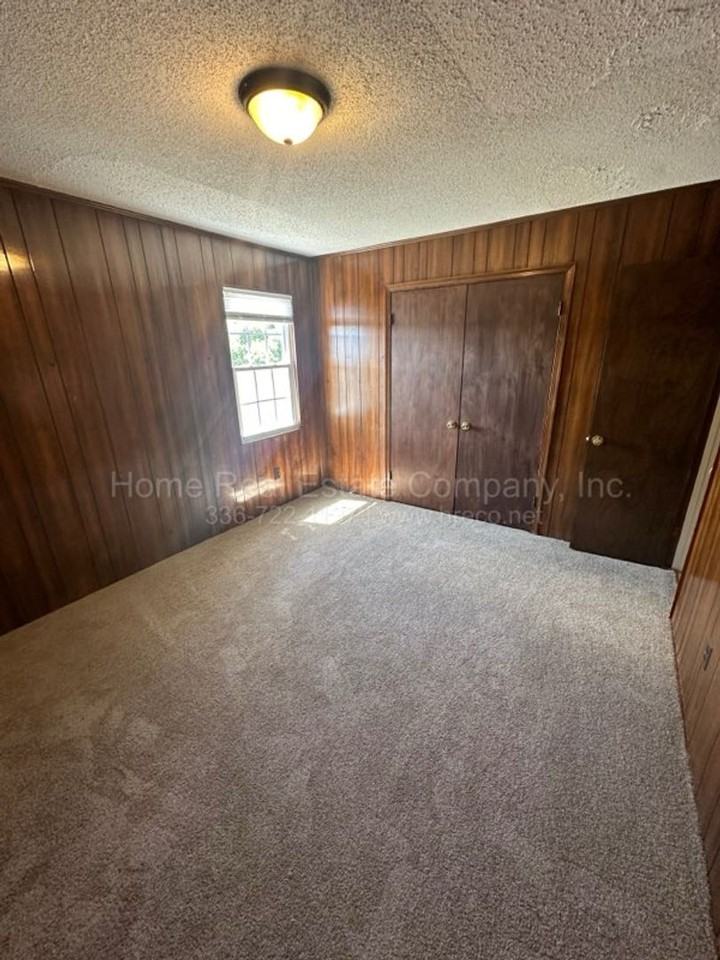 406 Spaugh St #D - Photo 3 of 7