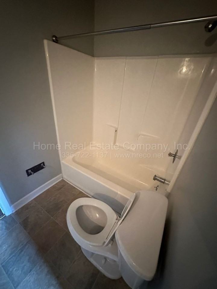 406 Spaugh St #D - Photo 5 of 7